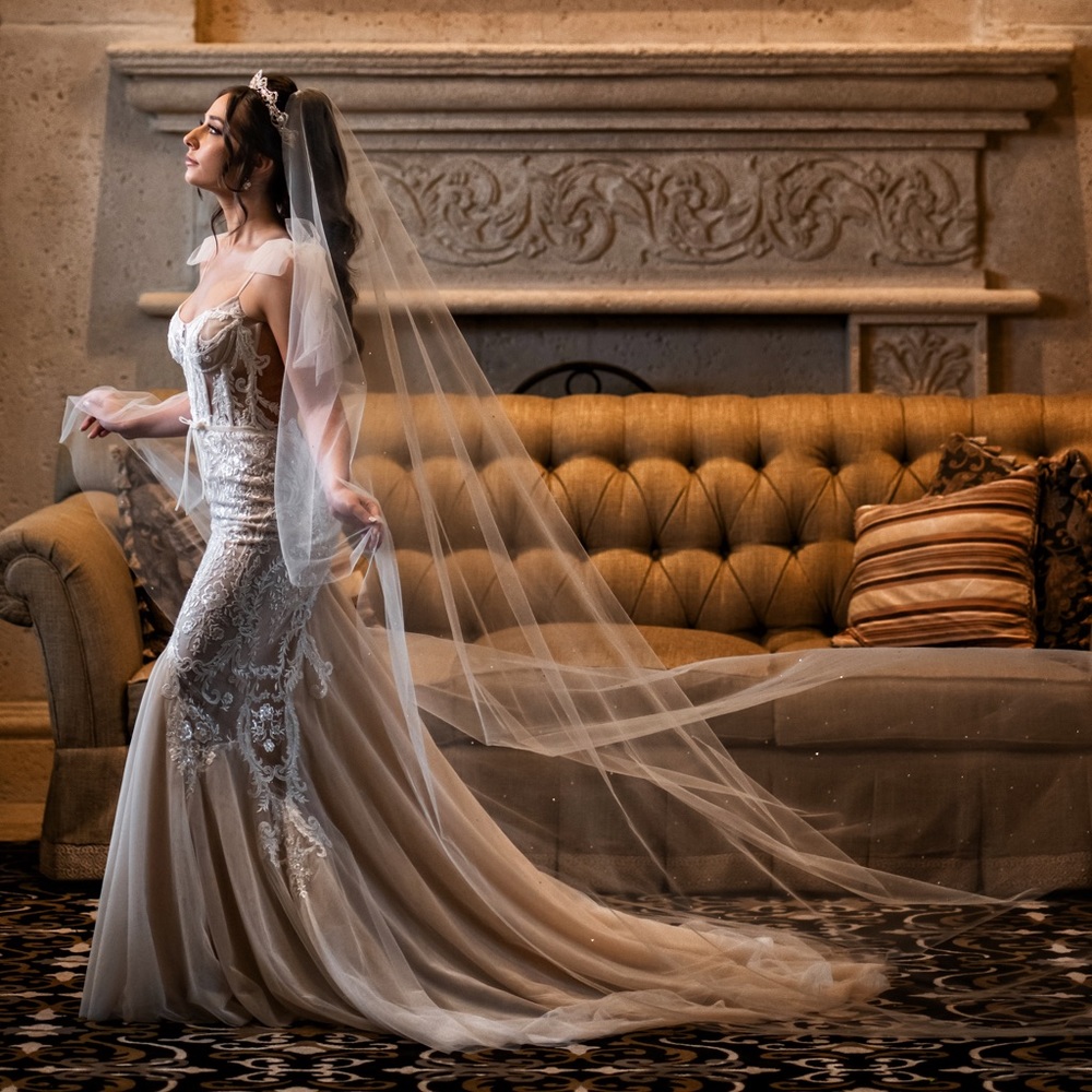 BERTA WEDDING GOWN